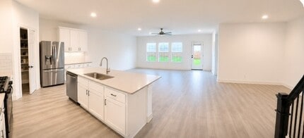 Building Photo - 6939 Green Embers Ln