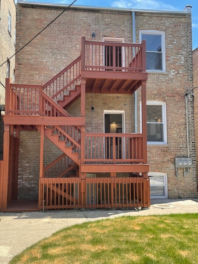 Foto del edificio - 1910 S Springfield Ave