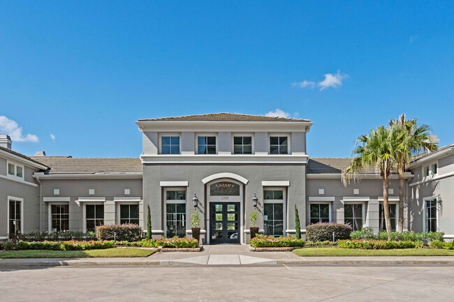 Building Photo - Gables Metropolitan Uptown