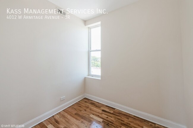 Building Photo - 4012 W Armitage Ave