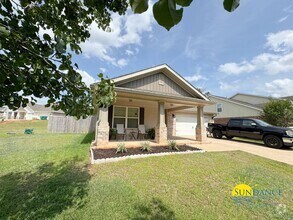 Building Photo - 5418 E Brook Dr