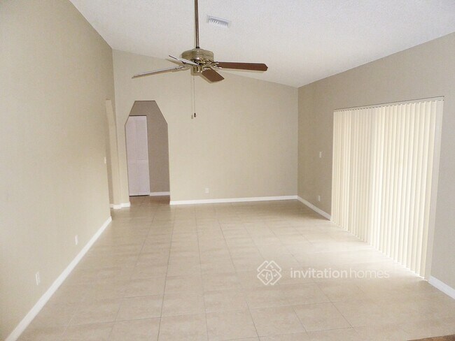 Building Photo - 7478 NW 49th Pl