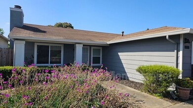 Building Photo - 771 Quartz Ln