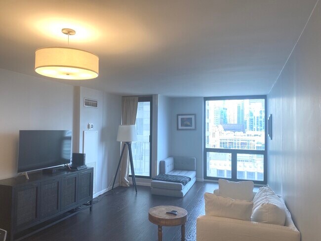 Foto del edificio - 200 N Dearborn St