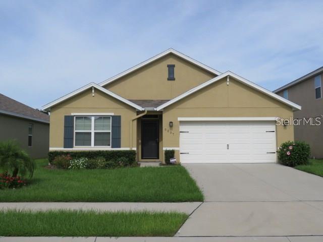 Foto principal - 5257 11th St E