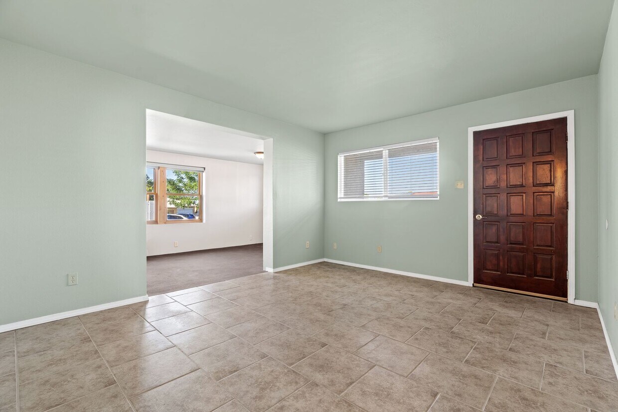 Foto principal - Charming Home on Valerie Circle