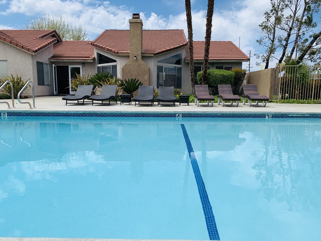 Ridgeview Village Apartments Apartments In Palmdale