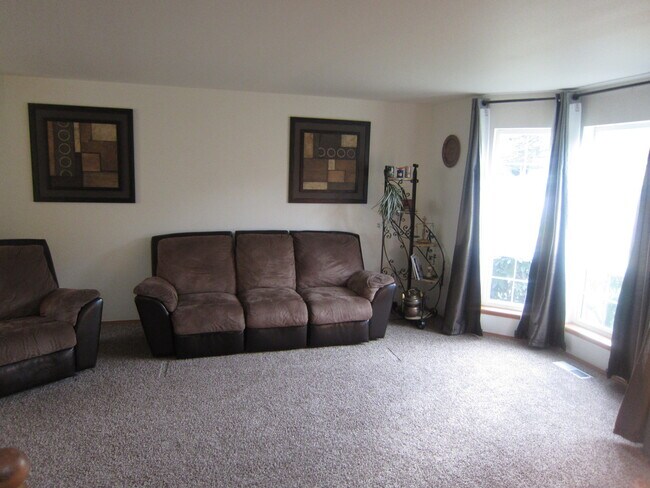 Foto del edificio - Large 2 story home Campus Highlands - 4 be...