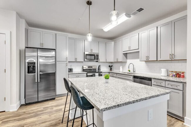 Building Photo - 514 Pleasant Dr