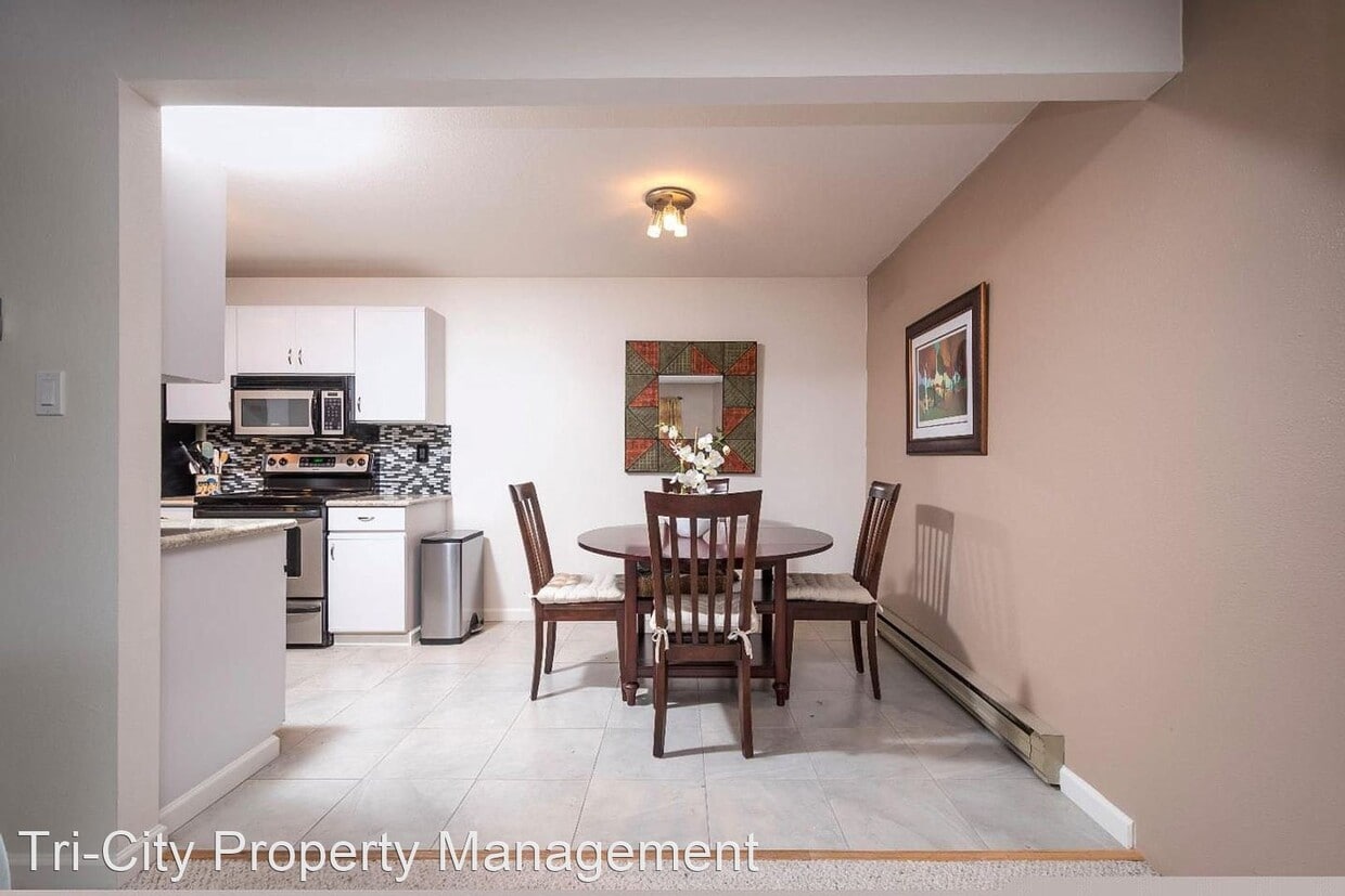 Primary Photo - 2 br, 2 bath House - 19 Claremont Ave Unit 10