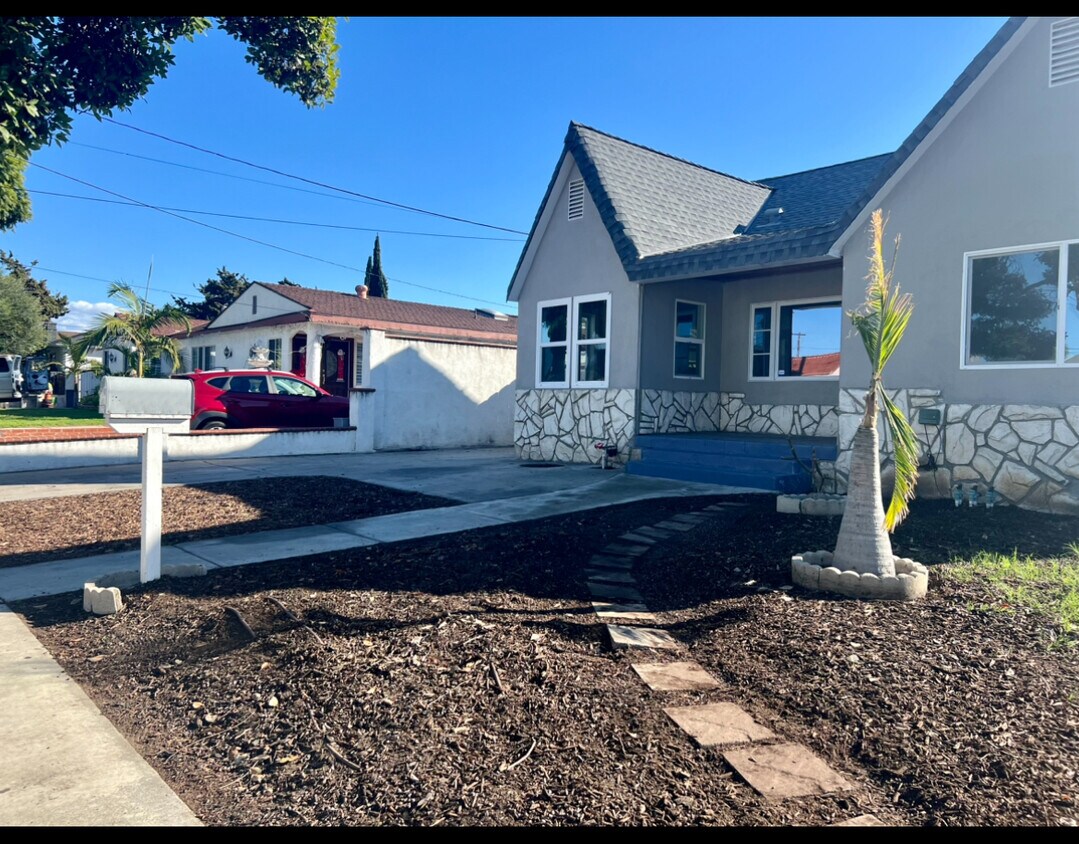 1610 W 9th St, Santa Ana, CA 92703 House Rental in Santa Ana, CA