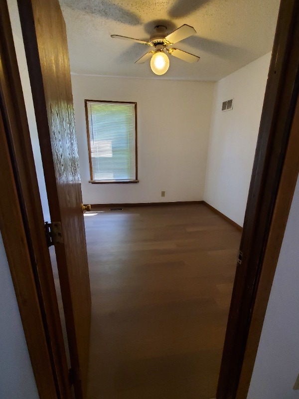 Foto del edificio - 2908 Endicott Ave