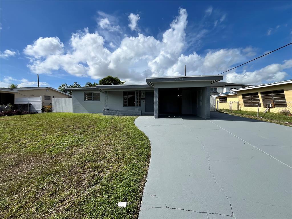 Foto principal - 2854 SW 4th Pl