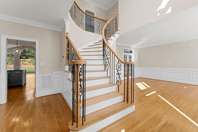 Building Photo - 2134 Glade Hill Rd