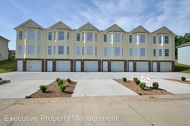 Foto principal - 2303 Garrett Ln