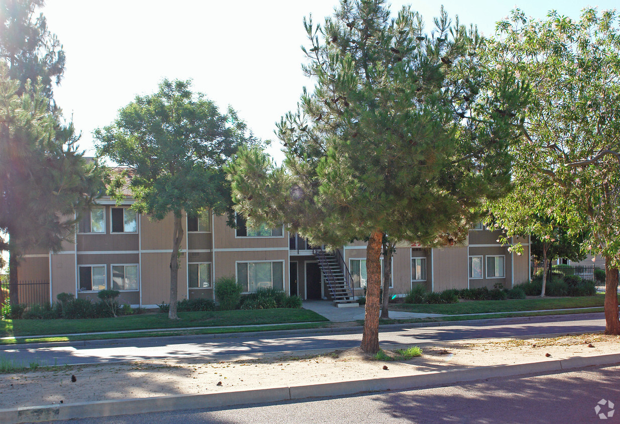 Primary Photo - Villa Martinez Apartments