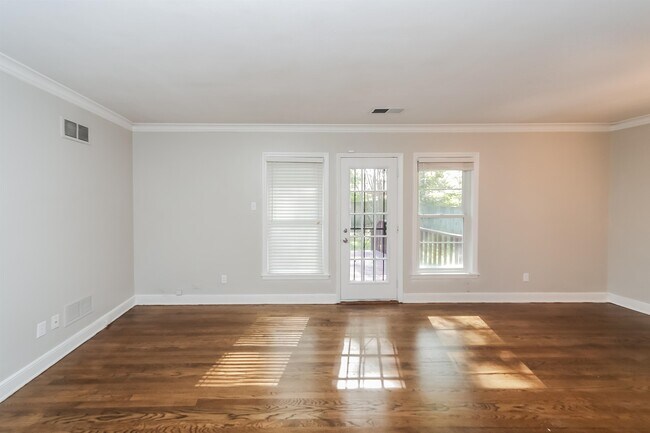 Foto del edificio - 1520 Cranford Rd