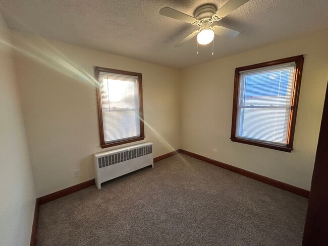 Foto del edificio - 1231 Hilldale Rd