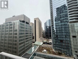 Building Photo - 126-1126 Simcoe St