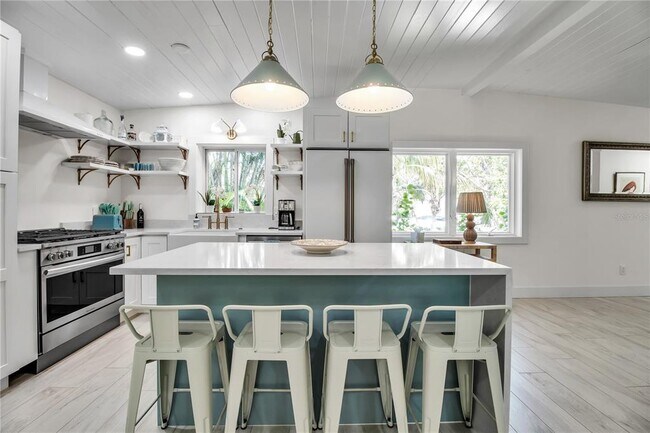 Foto del edificio - 6979 Longboat Dr S