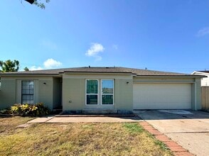 Building Photo - 10715 Carvel Ln