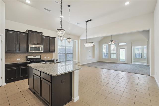 Foto del edificio - 905 Green Coral Dr