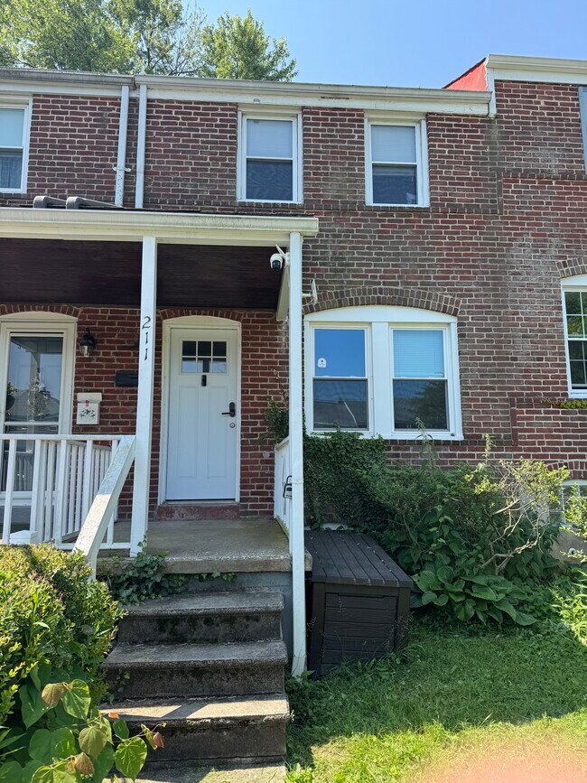 Foto del edificio - 211 Willow Ave