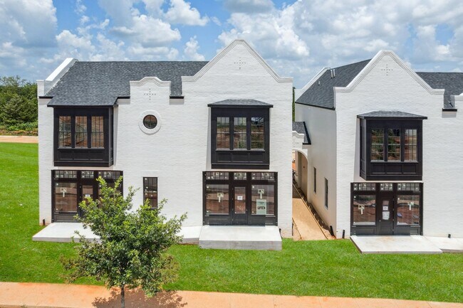 Foto del edificio - Bright. Clean. Calm. Your Elevated One-Bed...