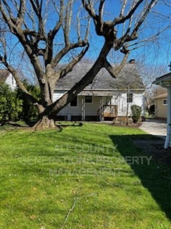 Foto del edificio - 6558 Lawnwood Ave