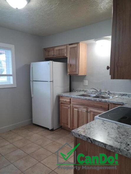 Building Photo - Now Available! Remodeled 2 bedroom, 1 bath...