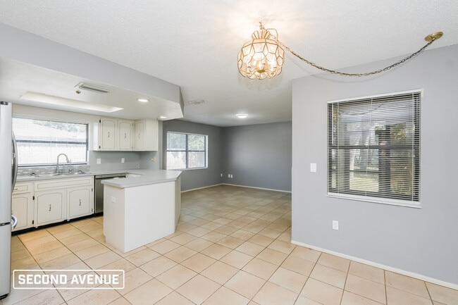 Foto del edificio - 7231 Box Elder DR