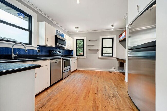 Building Photo - 2961 Quitman St