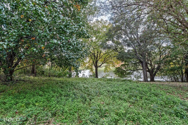 Foto del edificio - 2940 W Cavett Dr