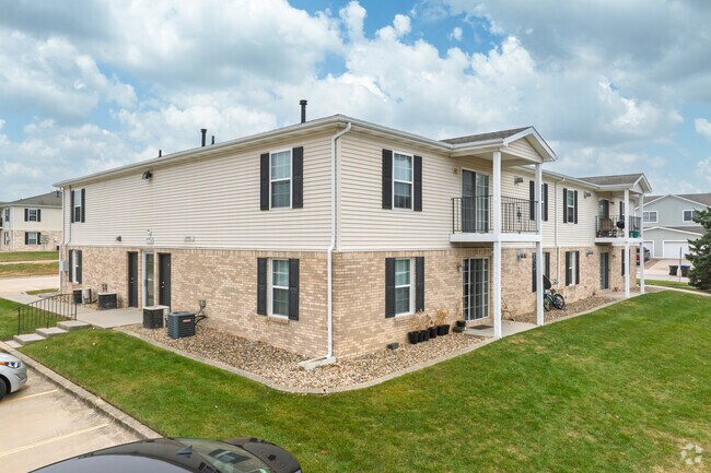 Alternar - Rainbow East Luxury Apartments