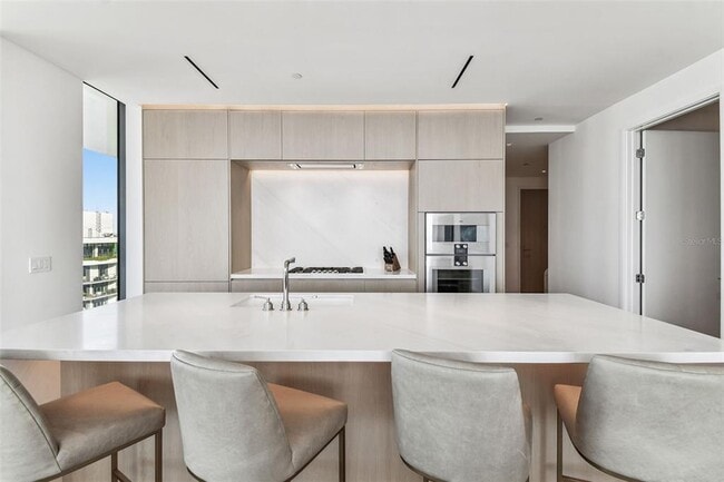 Foto del edificio - 1000 Water St