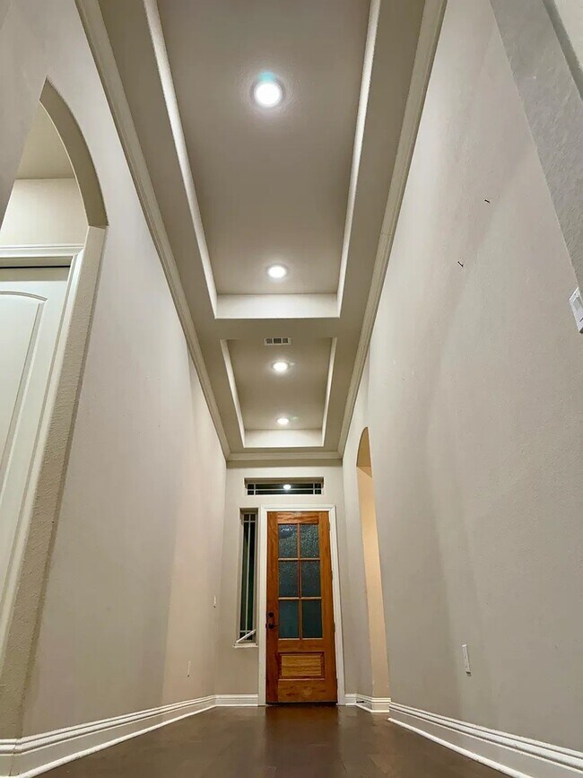 Building Photo - 1110 Bernard Meadows Dr