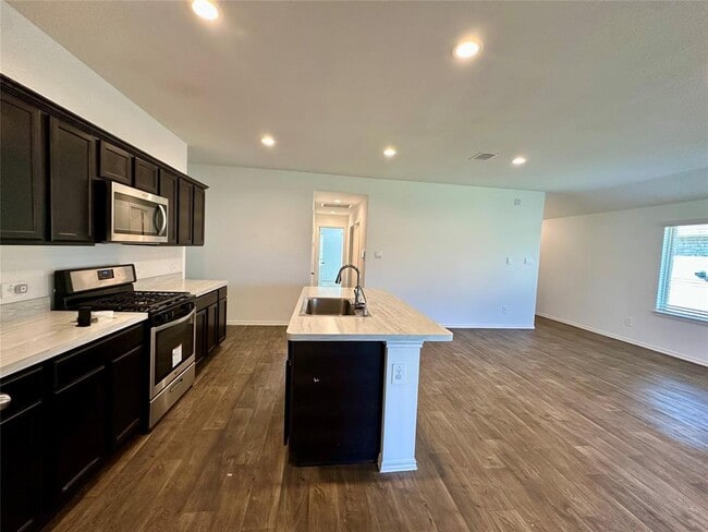 Building Photo - 5214 Becker Hills Ln