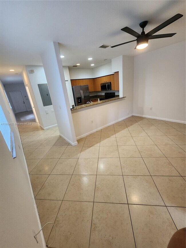 Foto del edificio - 2685 SW 83rd Terrace