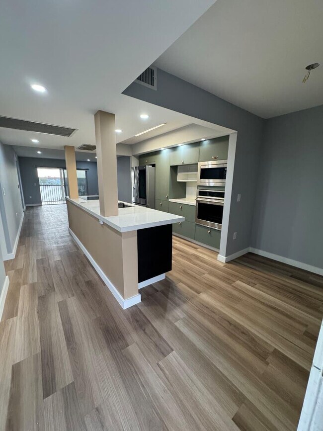 Foto del edificio - 1500 SW 131st Way