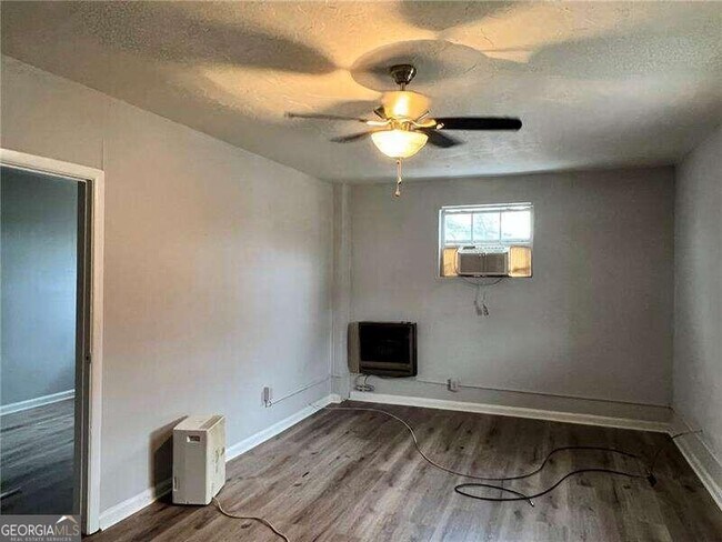 Foto del edificio - 525 Woodsmill Rd