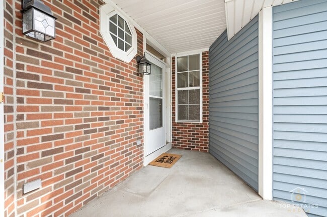 Foto del edificio - 5580 Lavender Ct