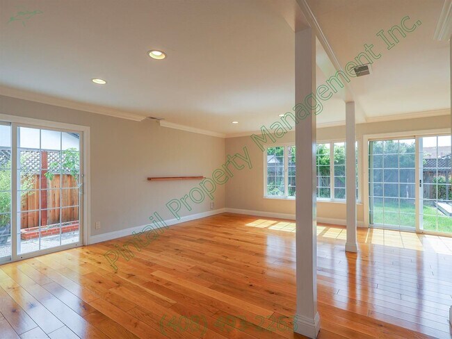 Foto del edificio - 5950 Cabral Ave