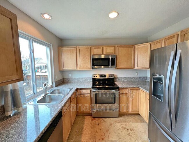 Building Photo - 12673 Green Cir