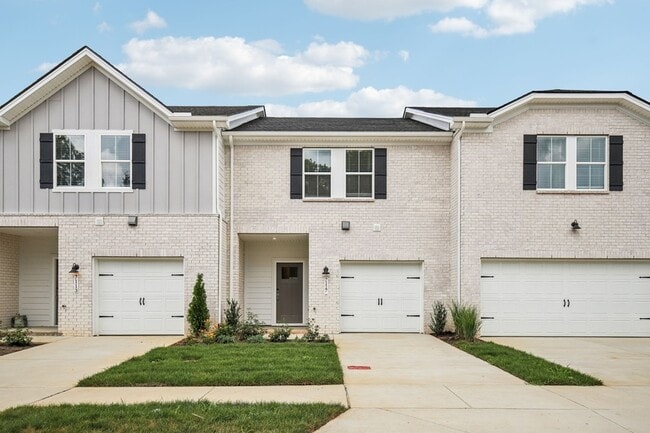 Building Photo - 7148 Cedarcrest Ct