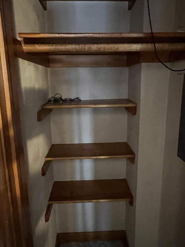 Foto del edificio - 1617 A Ave NE