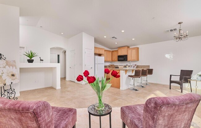 Foto del edificio - 504 Silver Ridge Dr