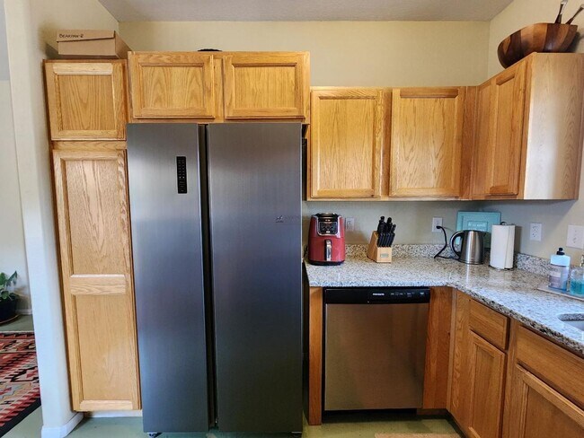 Foto del edificio - 4028 Paseo del Sol