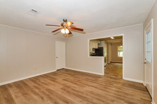 Foto del edificio - 1751 Sea Isle Rd