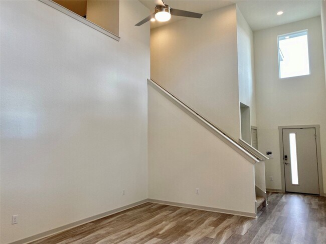 Foto del edificio - 10210 Criswell Rd