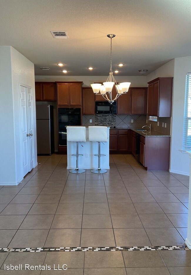 Building Photo - 4 br, 2.5 bath House - 6708 George Cove